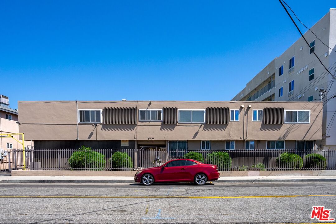 Inglewood photo 4