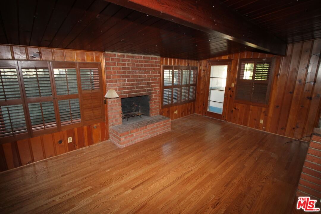 Archwood photo 4