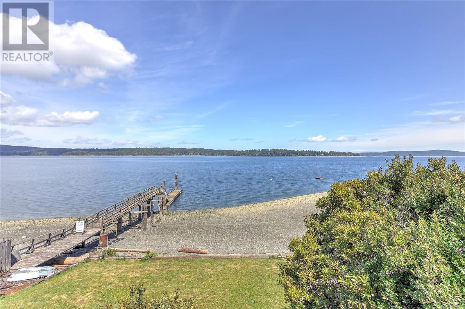 375/377 CHEMAINUS ROAD Image 1