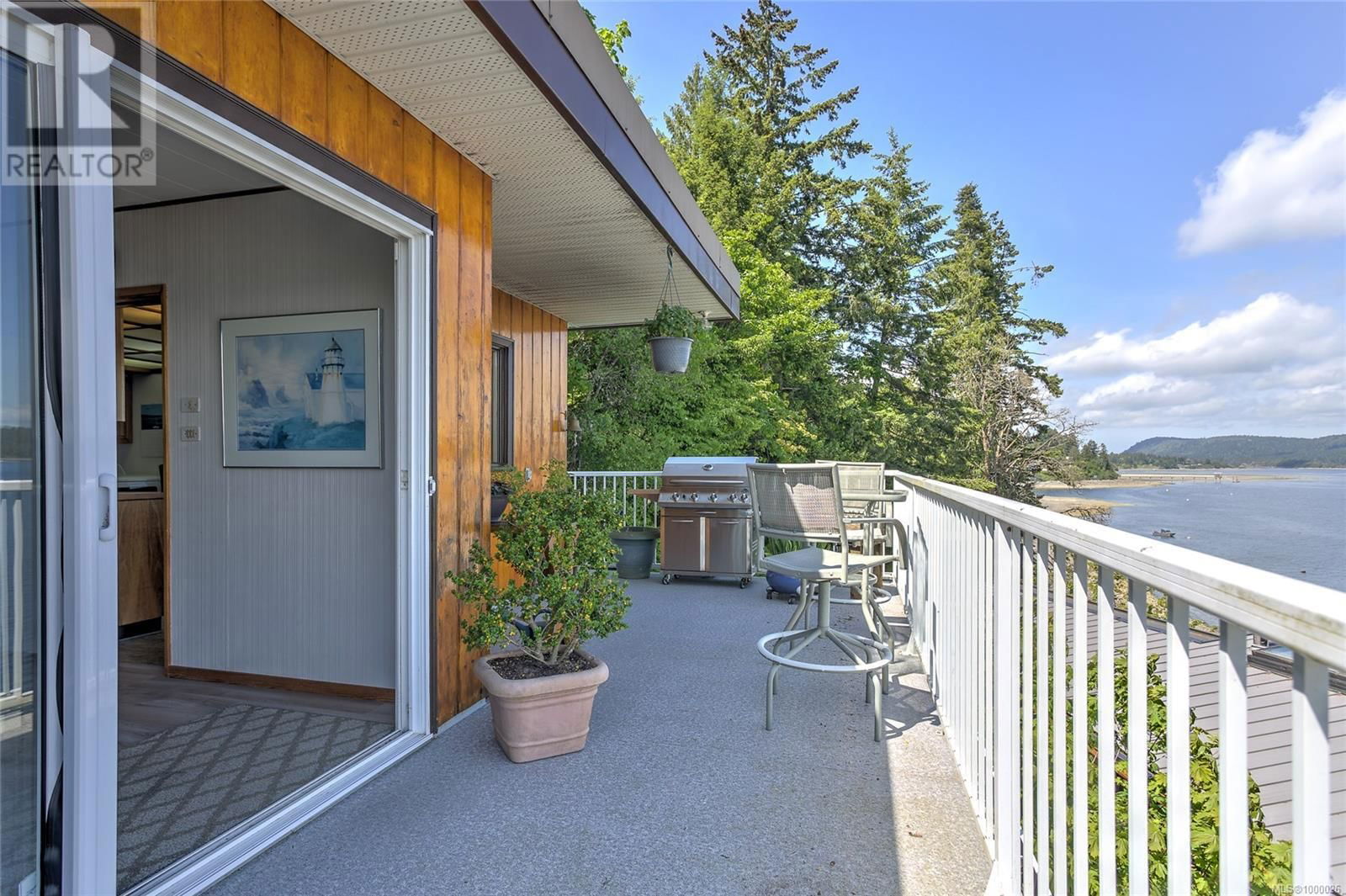 375/377 CHEMAINUS ROAD Image 18