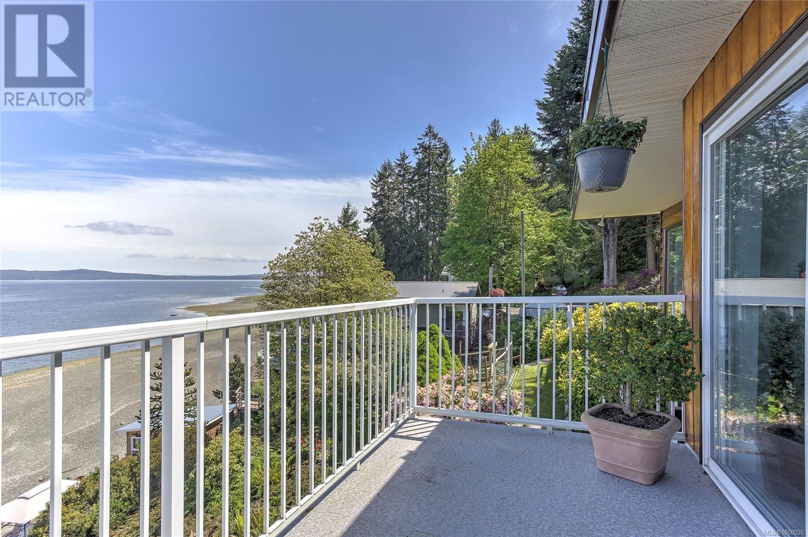 375/377 CHEMAINUS ROAD Image 19