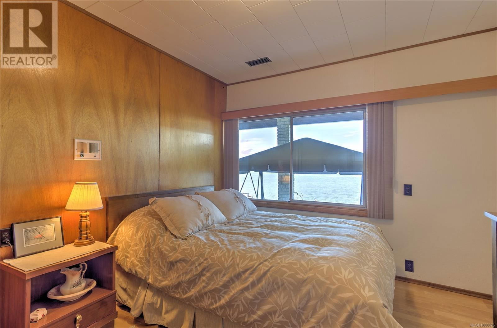 375/377 CHEMAINUS ROAD Image 48