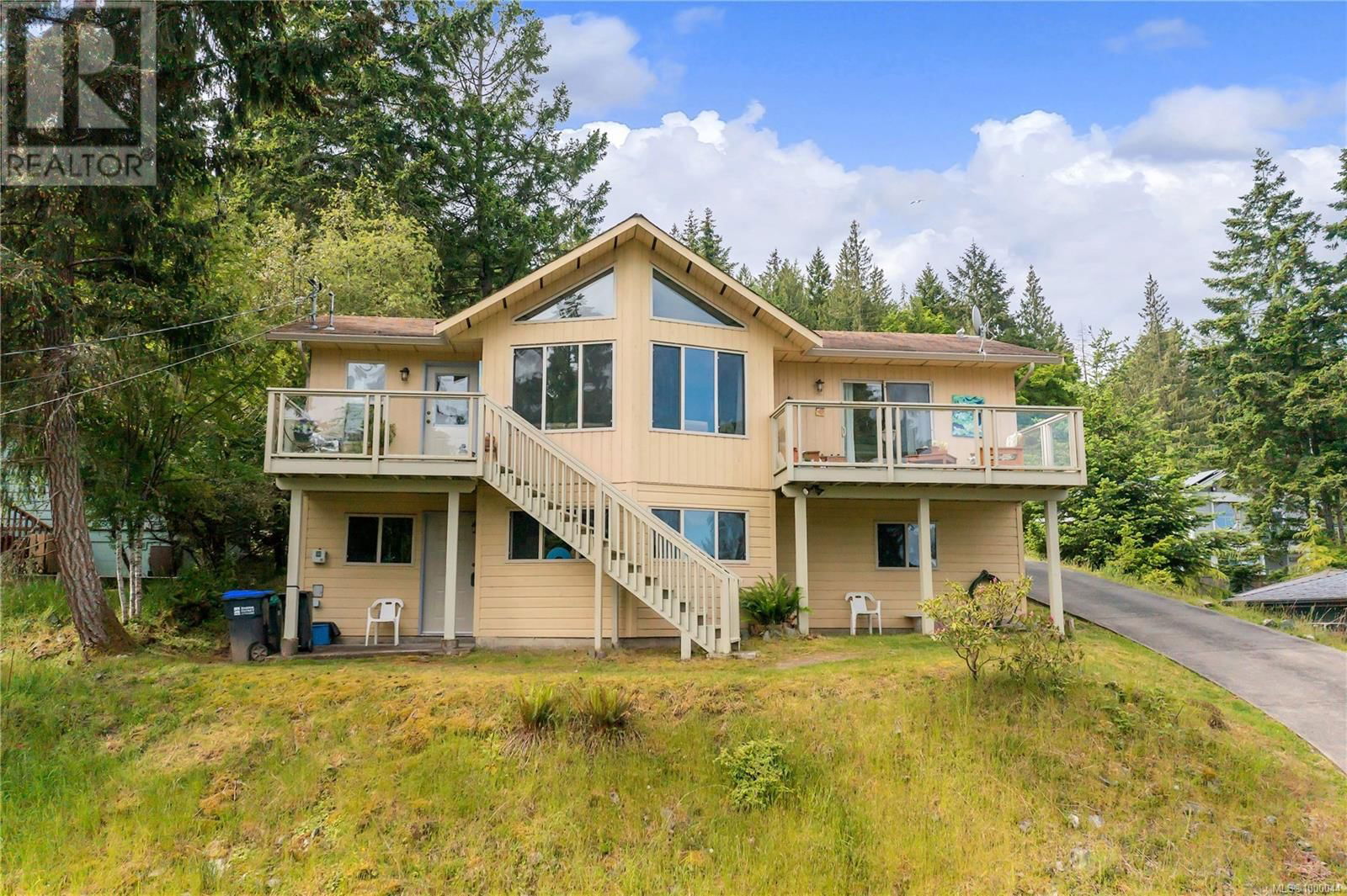3122 DOLPHIN DRIVE Image 1