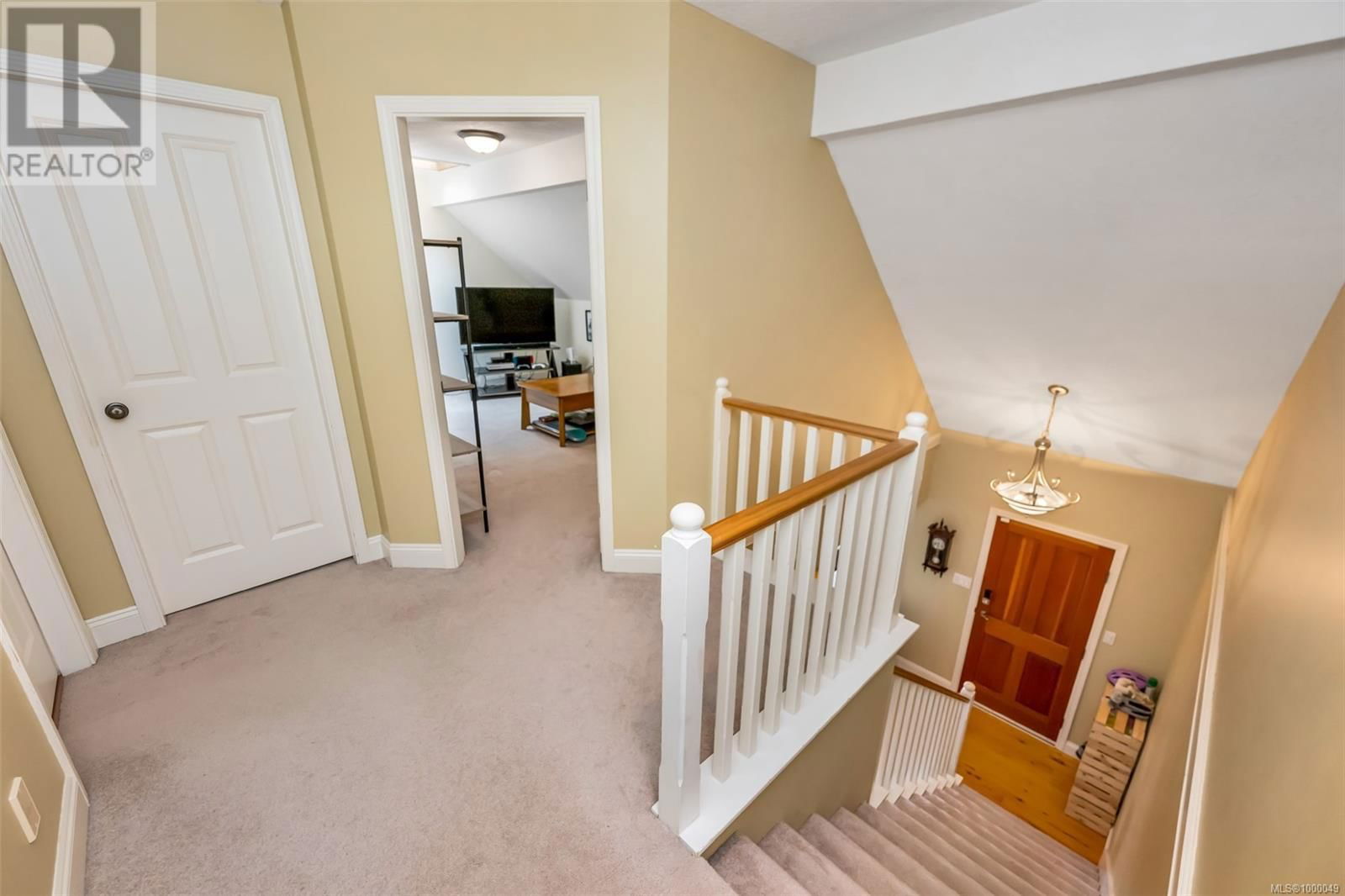 6251 THOMSON TERRACE Image 24