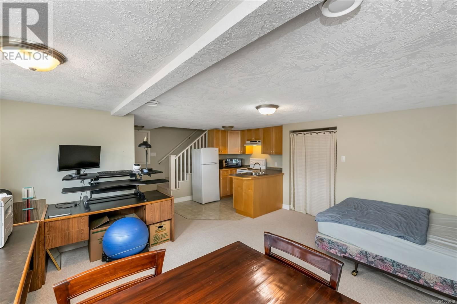 6251 THOMSON TERRACE Image 34