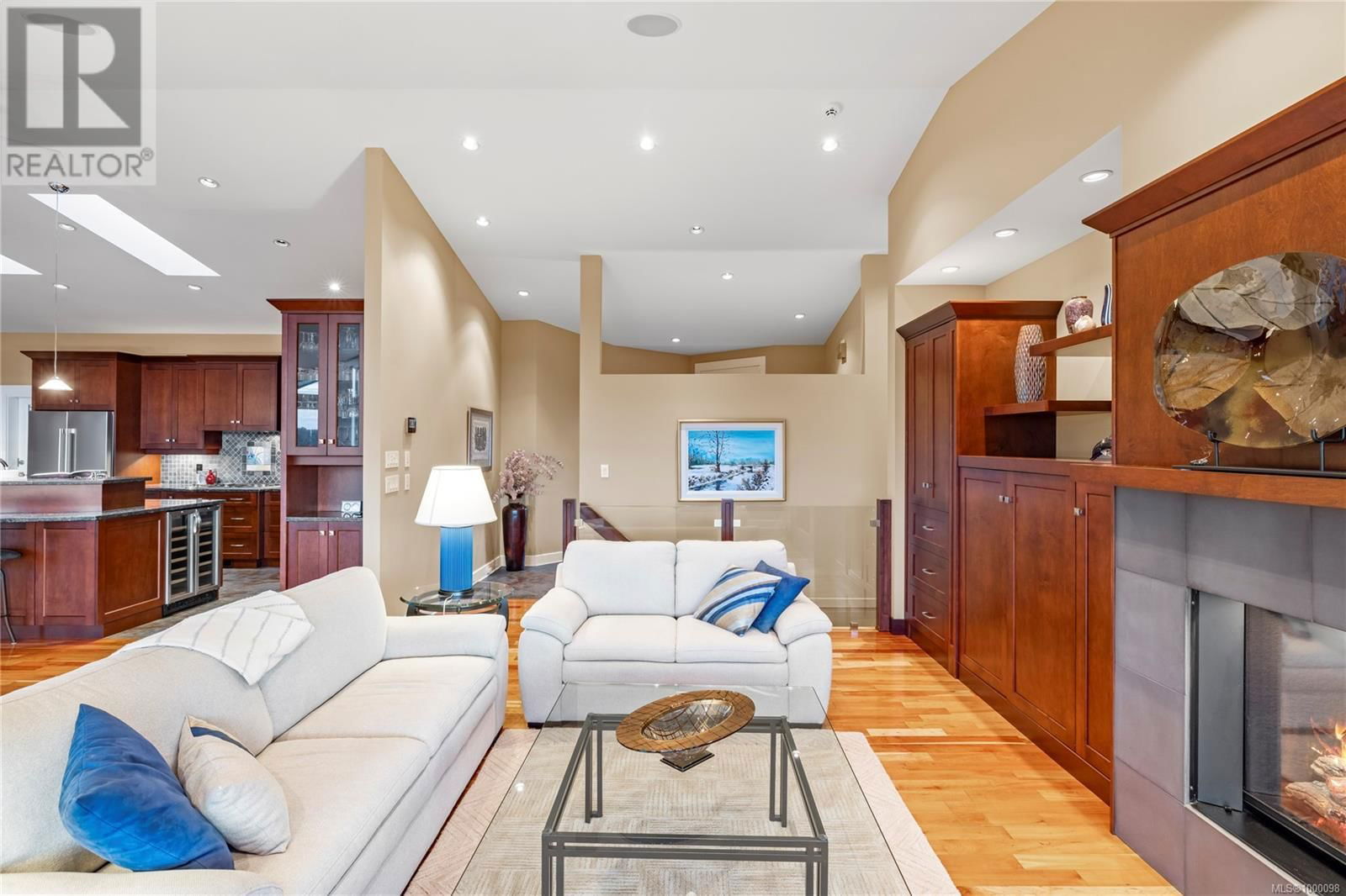 3505 CARMICHAEL ROAD Image 30
