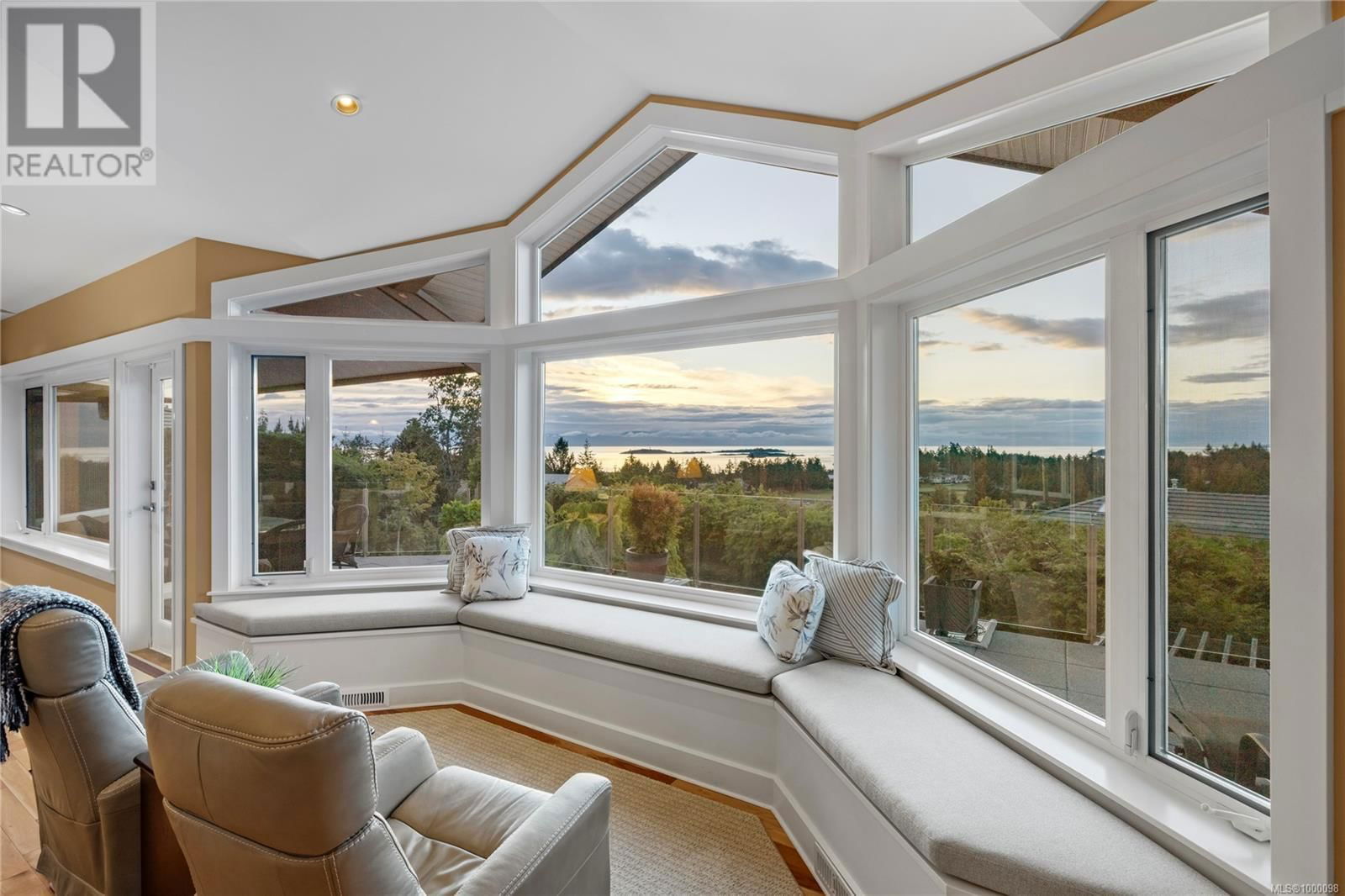 3505 CARMICHAEL ROAD Image 33