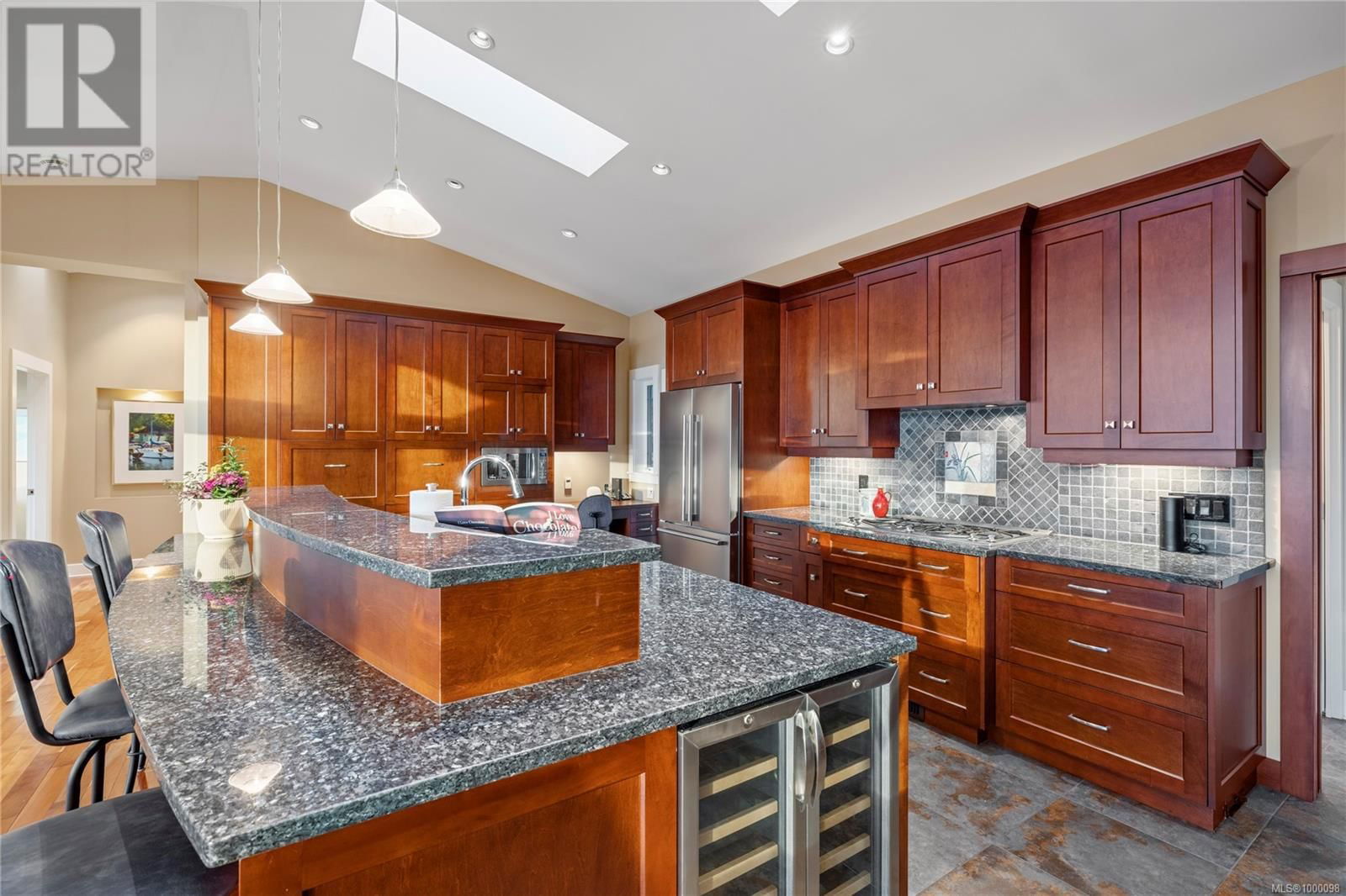 3505 CARMICHAEL ROAD Image 36