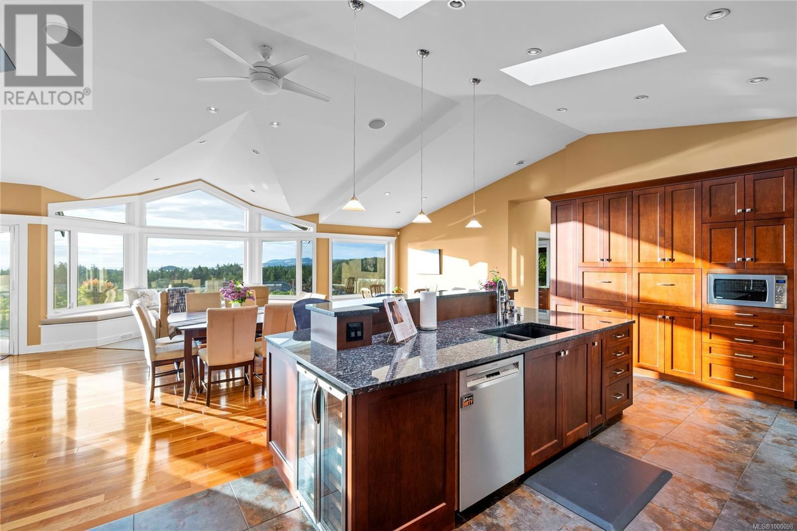 3505 CARMICHAEL ROAD Image 38