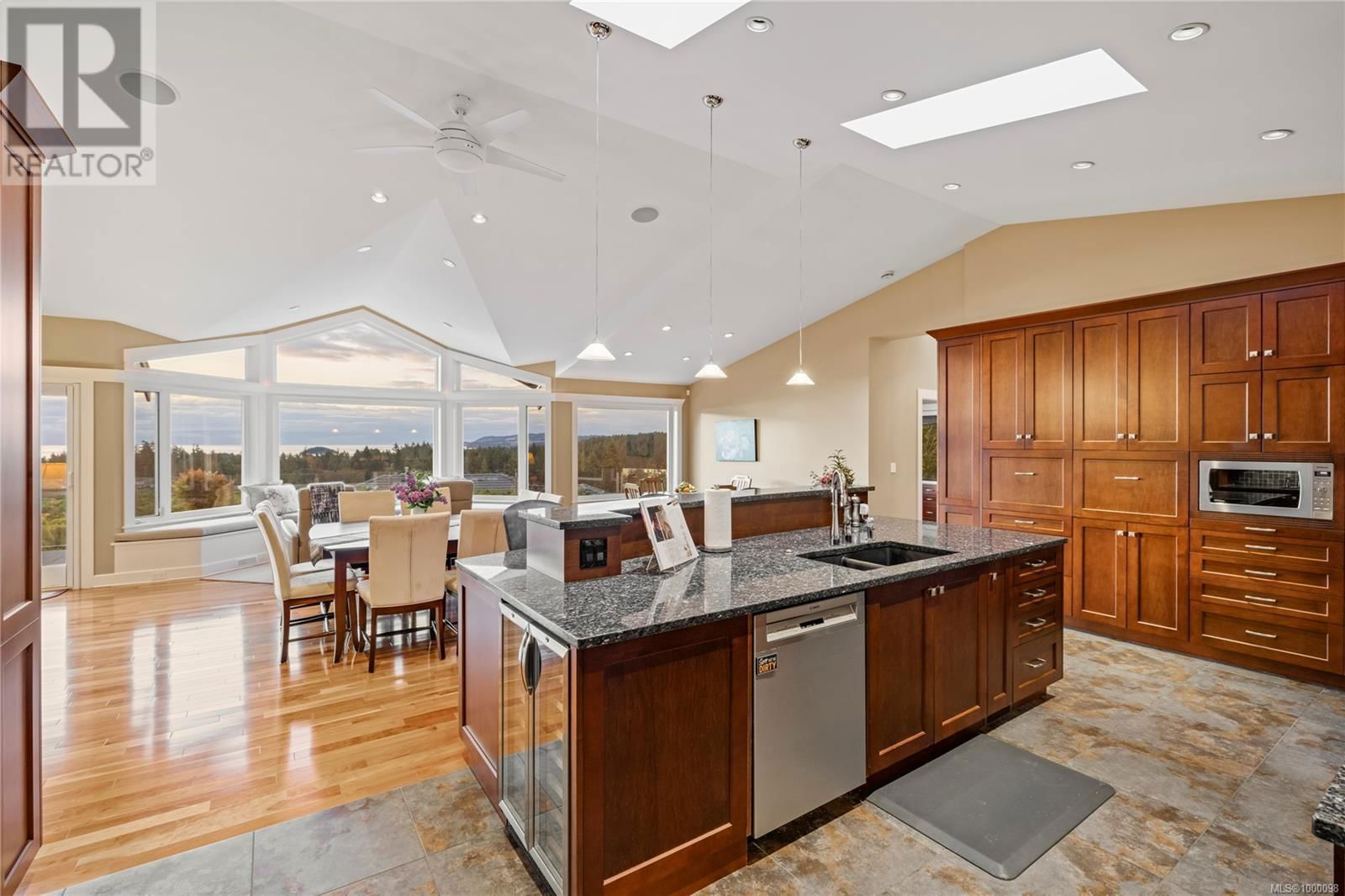 3505 CARMICHAEL ROAD Image 39
