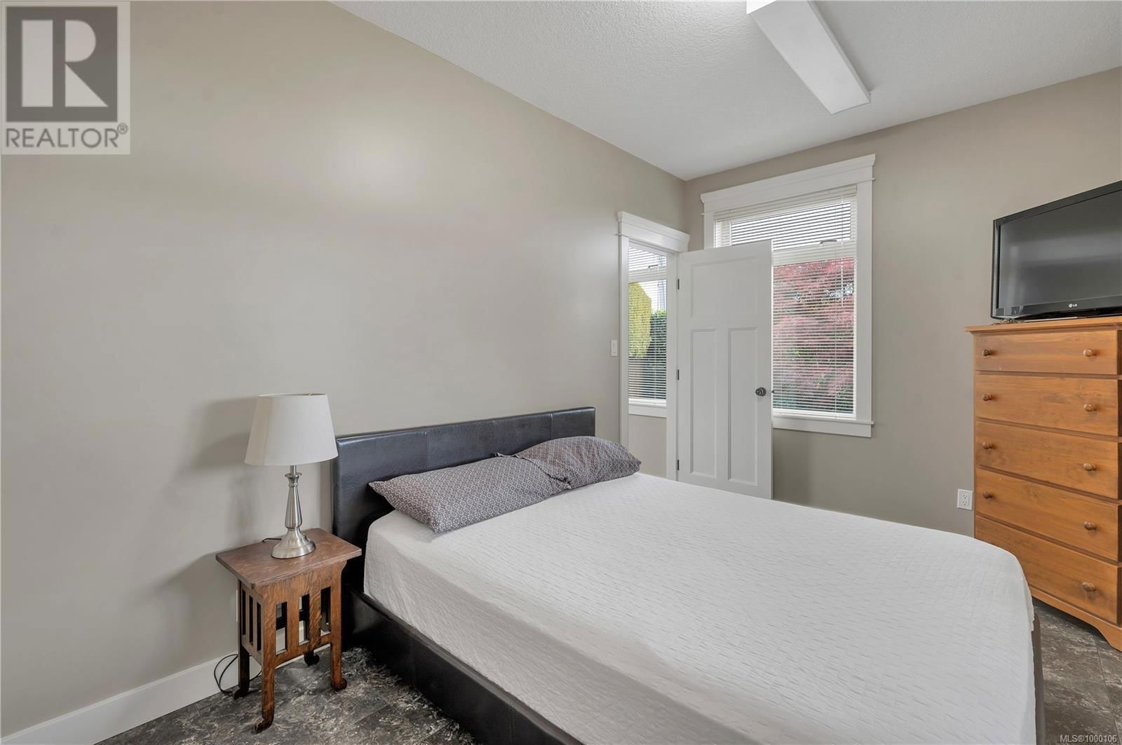 91 LARWOOD ROAD Image 47