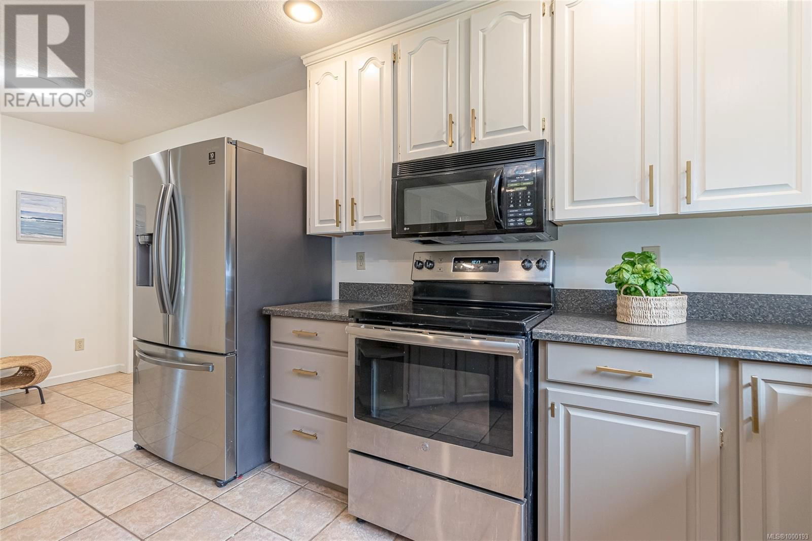 600 NASSAU CRESCENT Image 16
