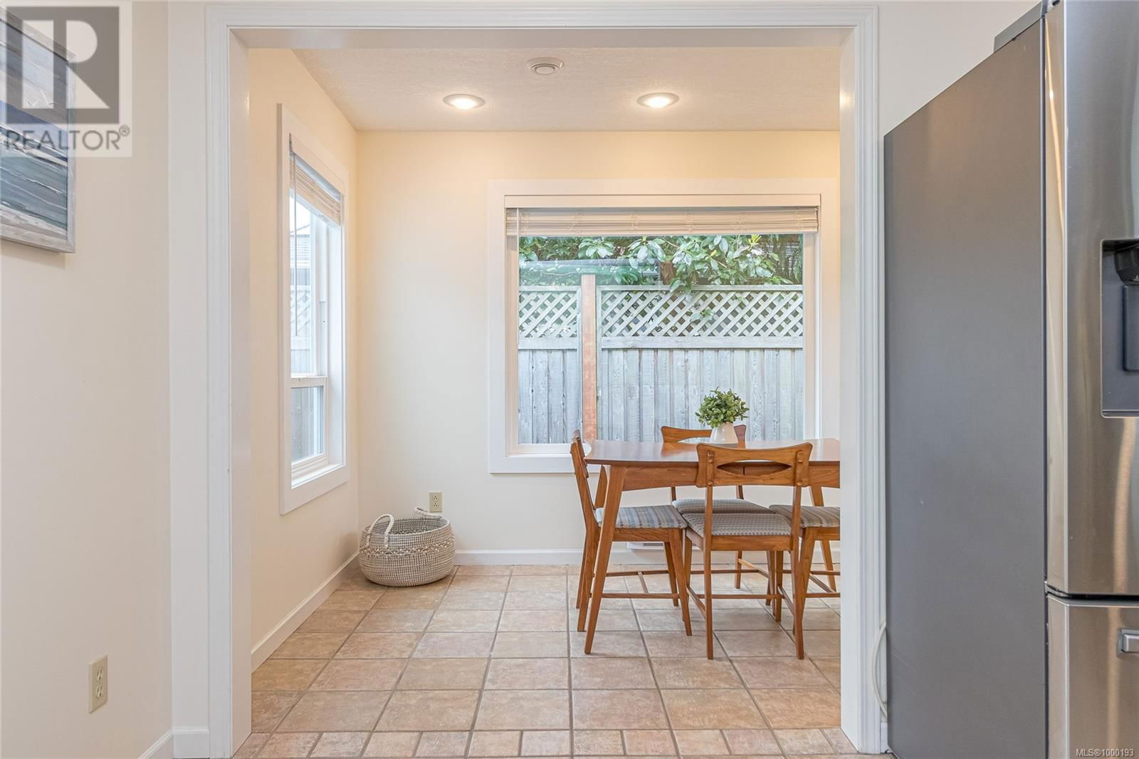 600 NASSAU CRESCENT Image 19