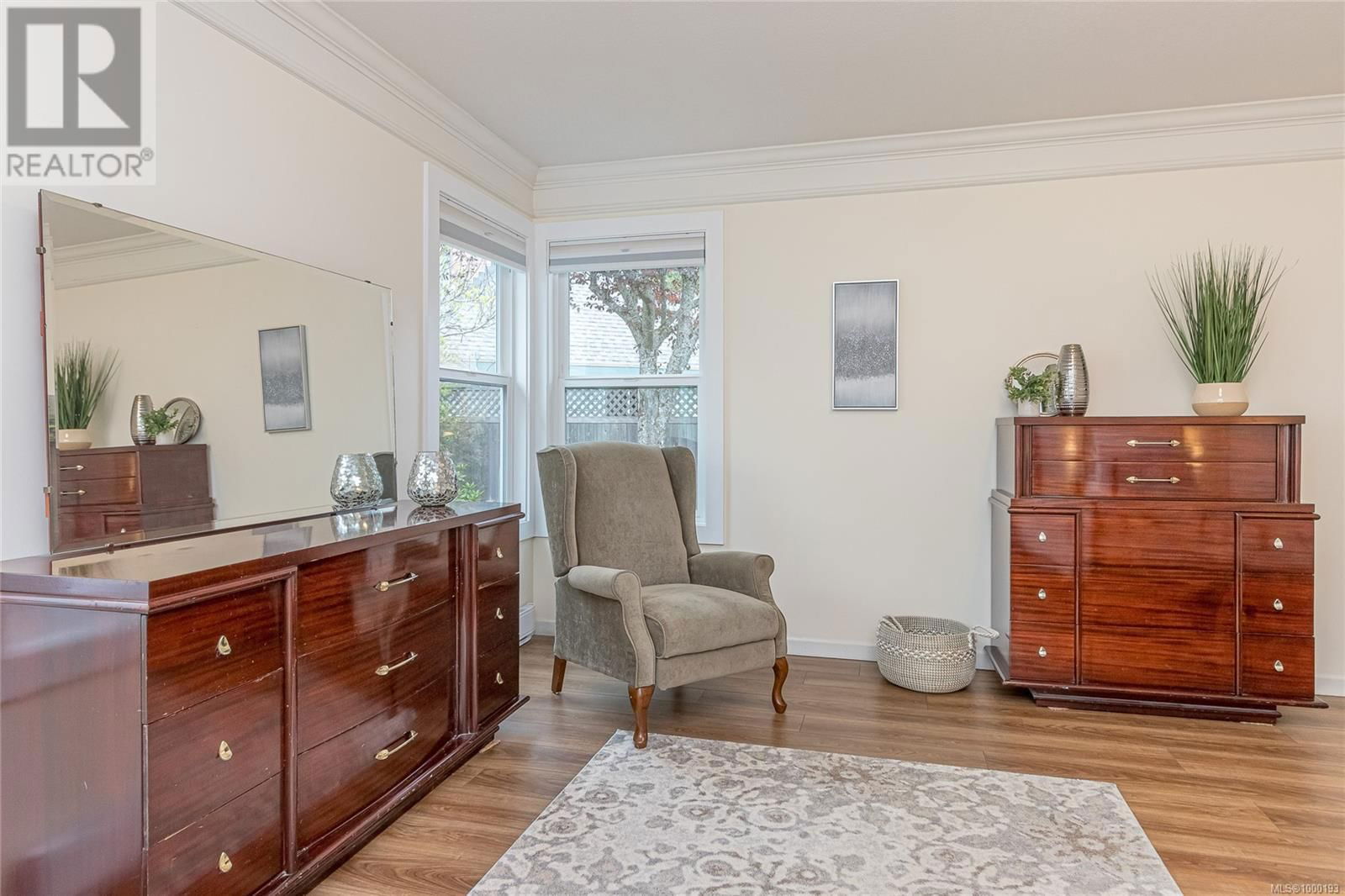 600 NASSAU CRESCENT Image 27