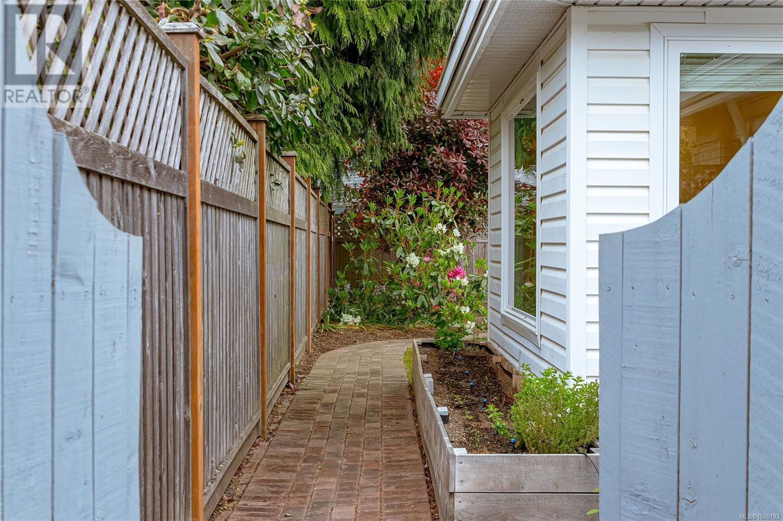 600 NASSAU CRESCENT Image 51