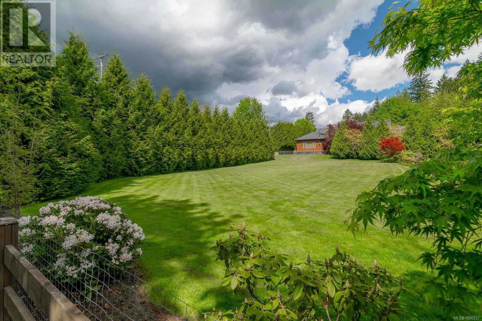 4426 COWICHAN LAKE ROAD Image 33