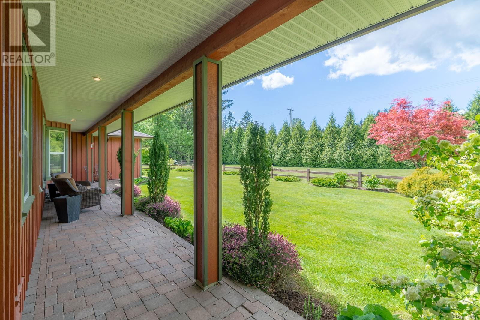 4426 COWICHAN LAKE ROAD Image 40