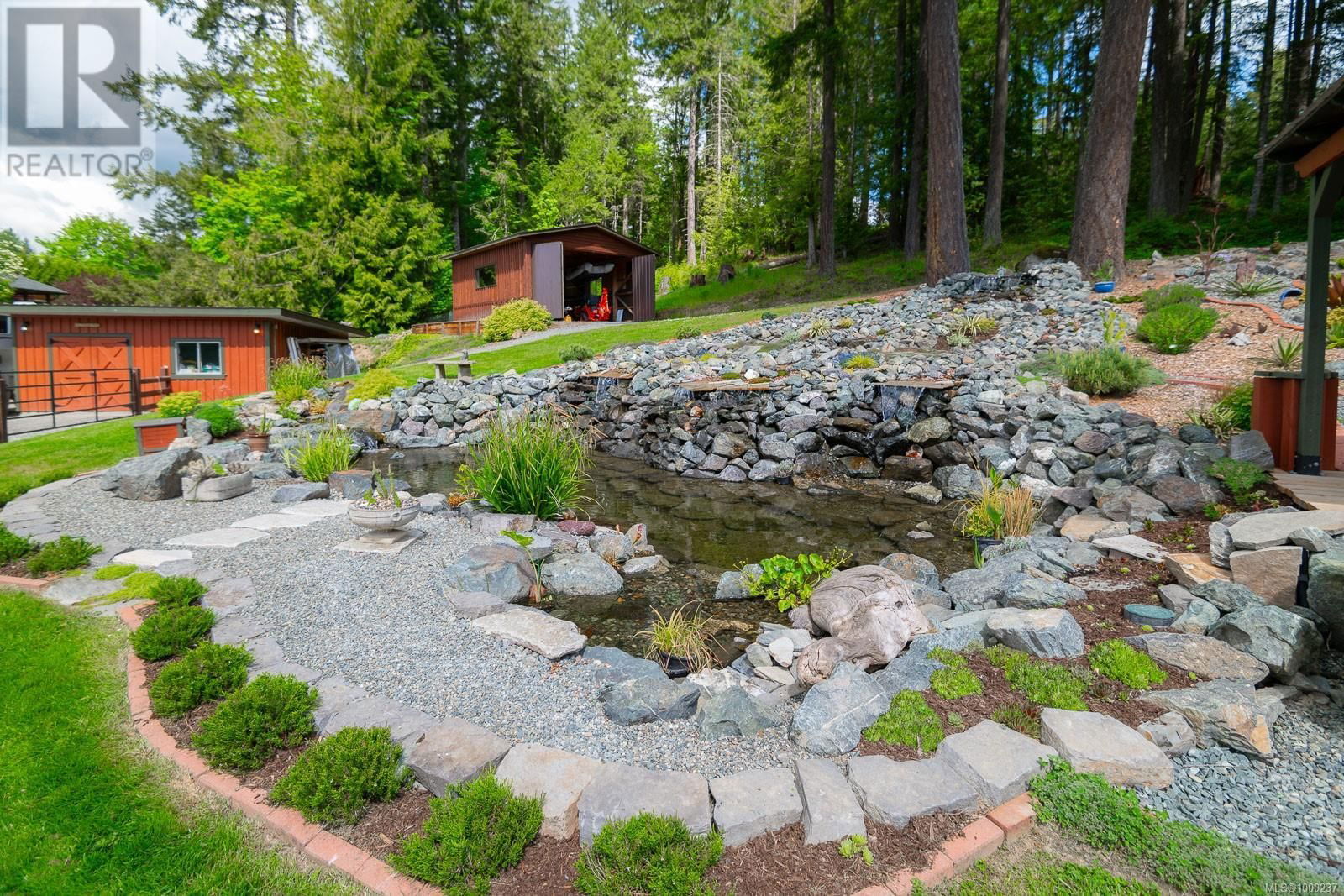 4426 COWICHAN LAKE ROAD Image 48