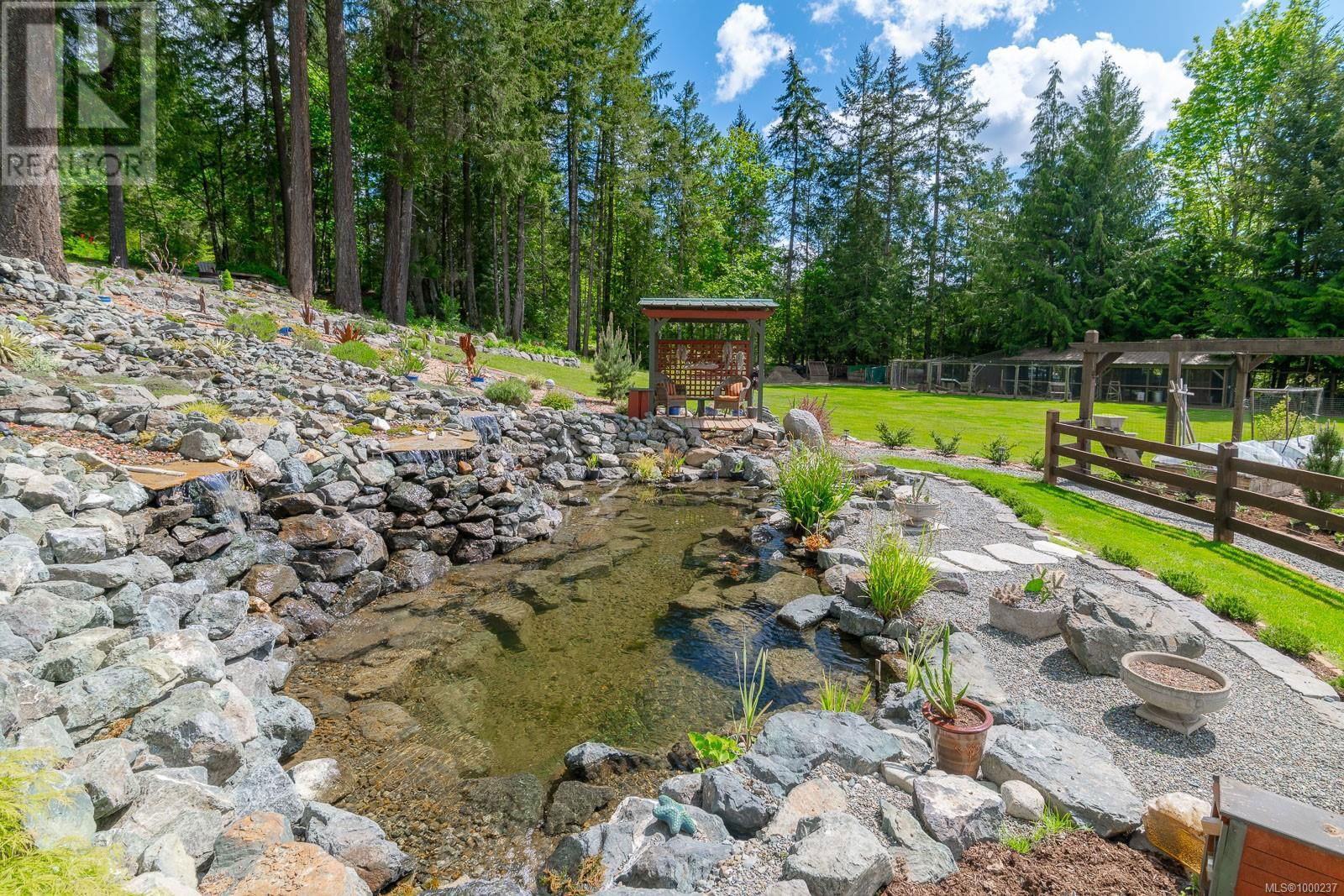4426 COWICHAN LAKE ROAD Image 53