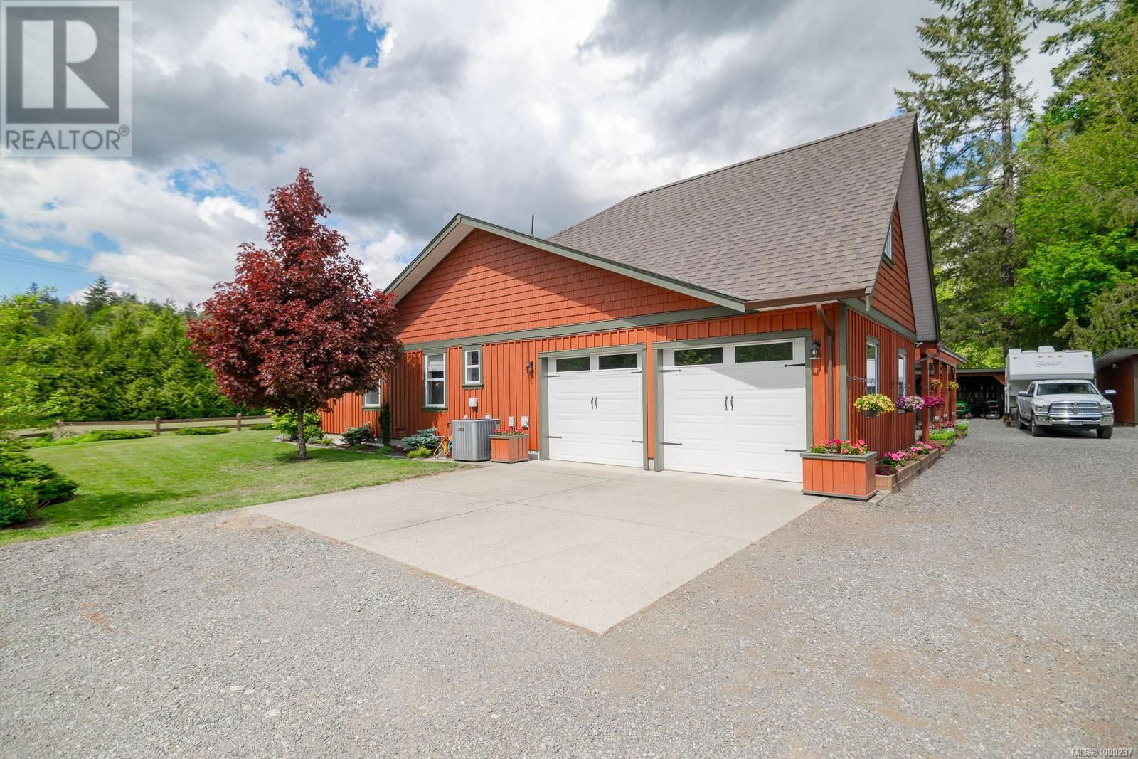 4426 COWICHAN LAKE ROAD Image 8