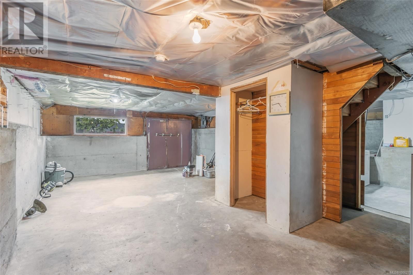 2416 9TH AVENUE Image 15