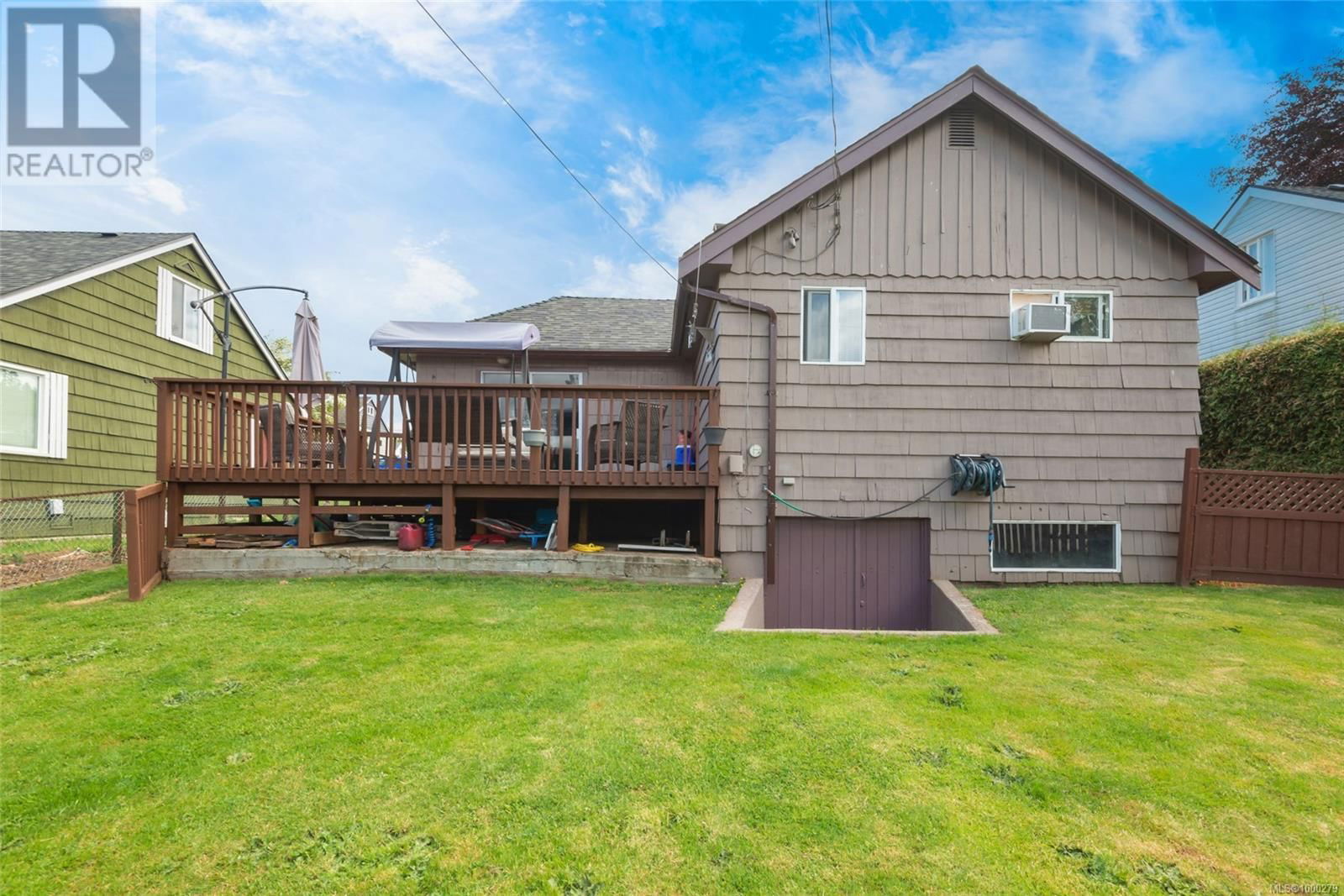 2416 9TH AVENUE Image 21
