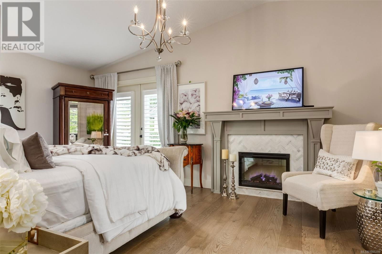 221 BLAIRGOWRIE PLACE Image 27