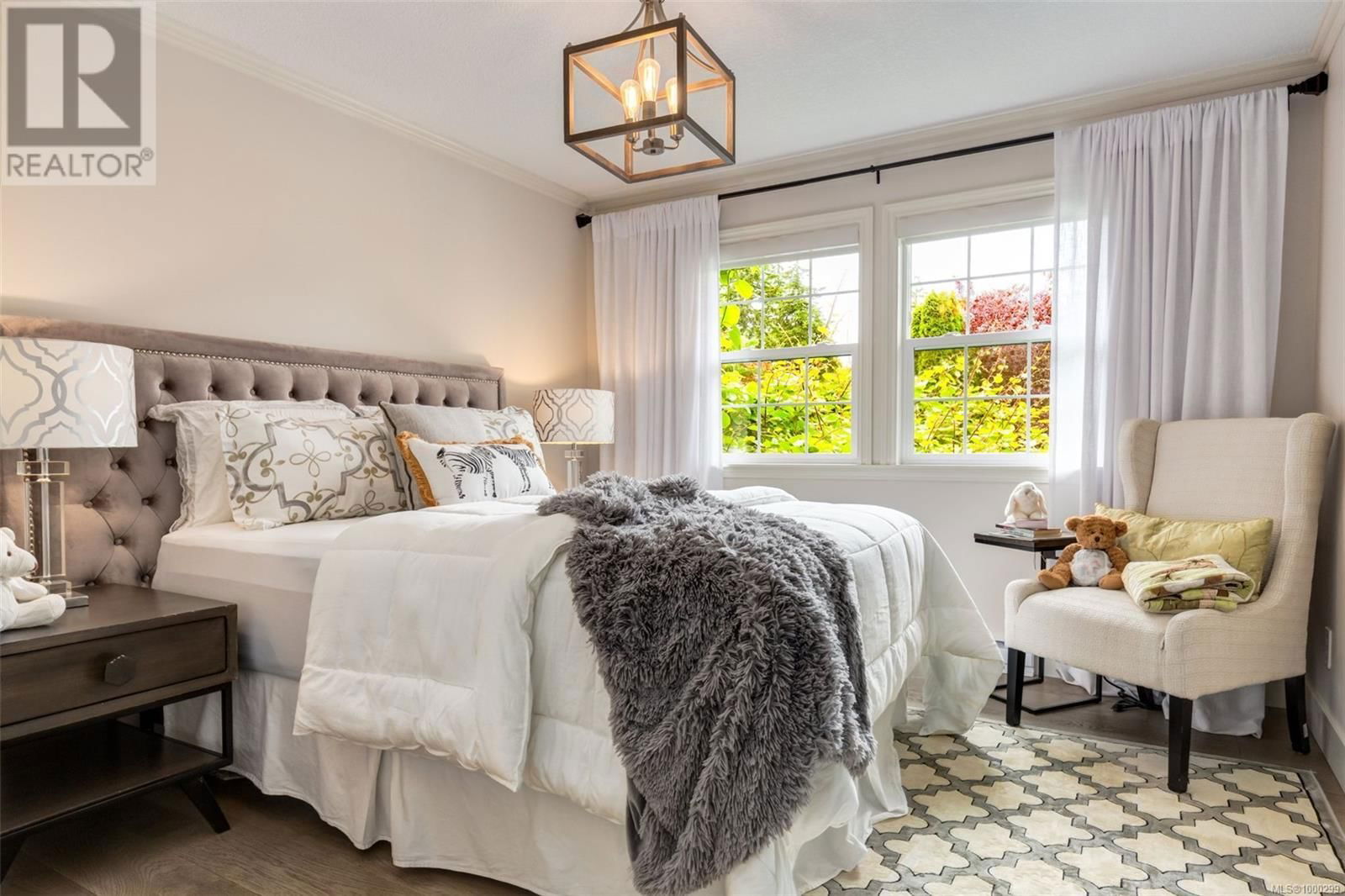 221 BLAIRGOWRIE PLACE Image 31