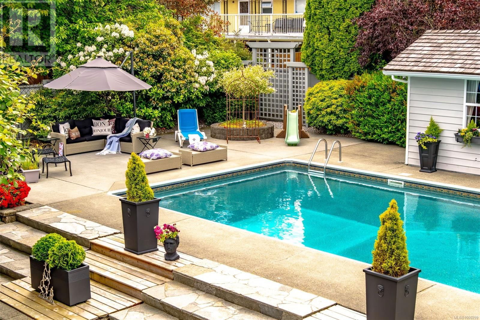 221 BLAIRGOWRIE PLACE Image 35