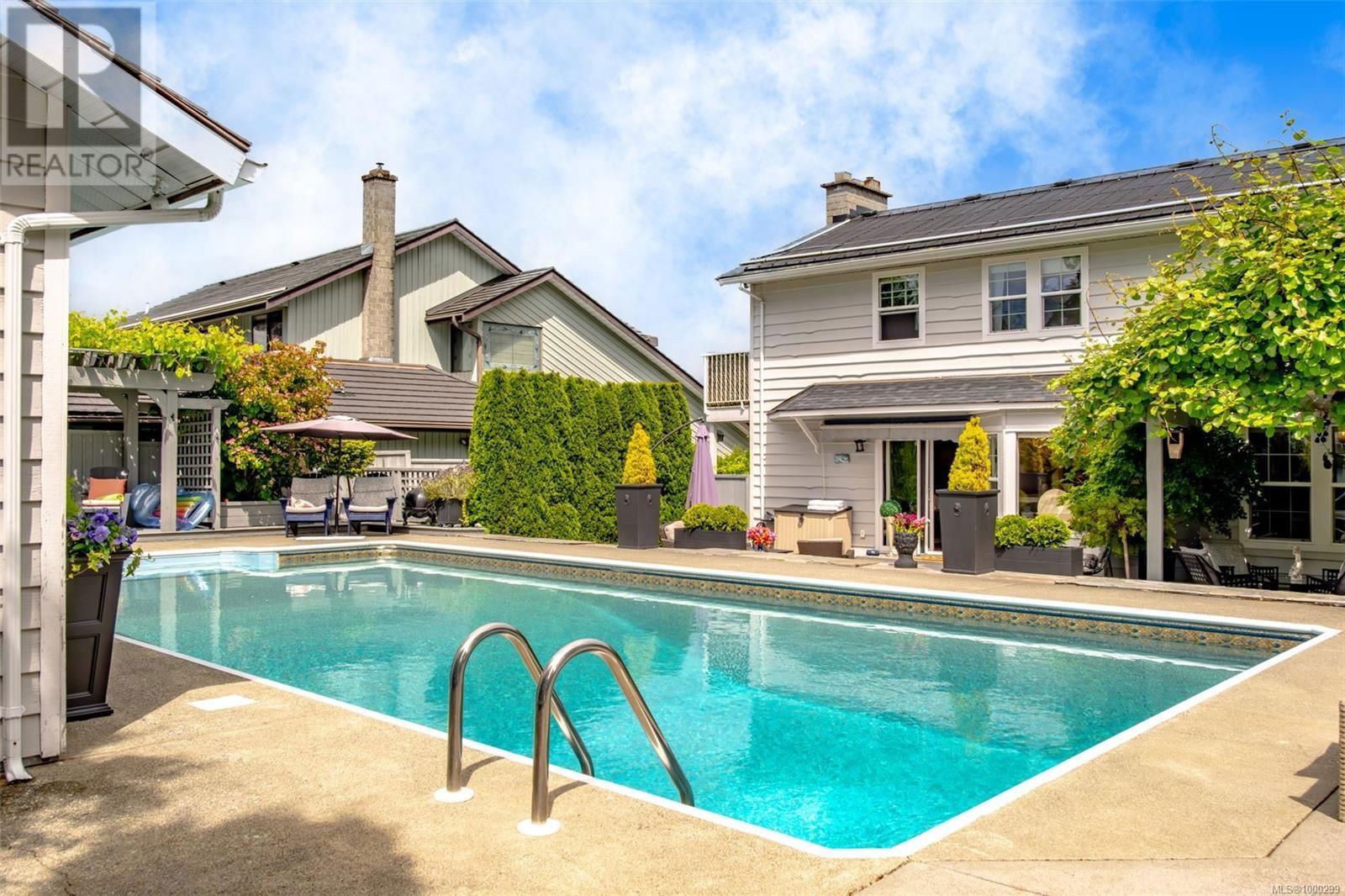 221 BLAIRGOWRIE PLACE Image 36