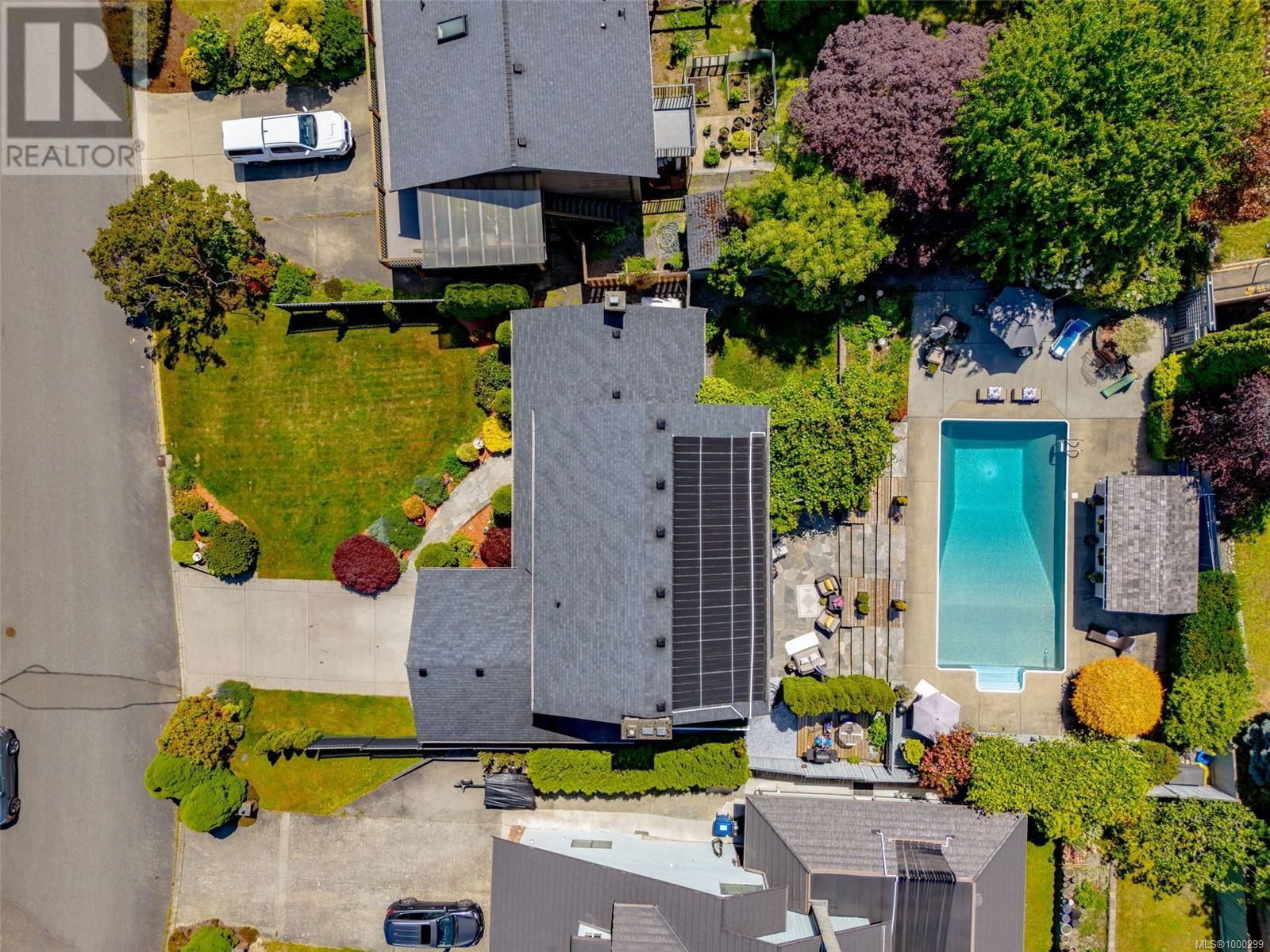 221 BLAIRGOWRIE PLACE Image 55