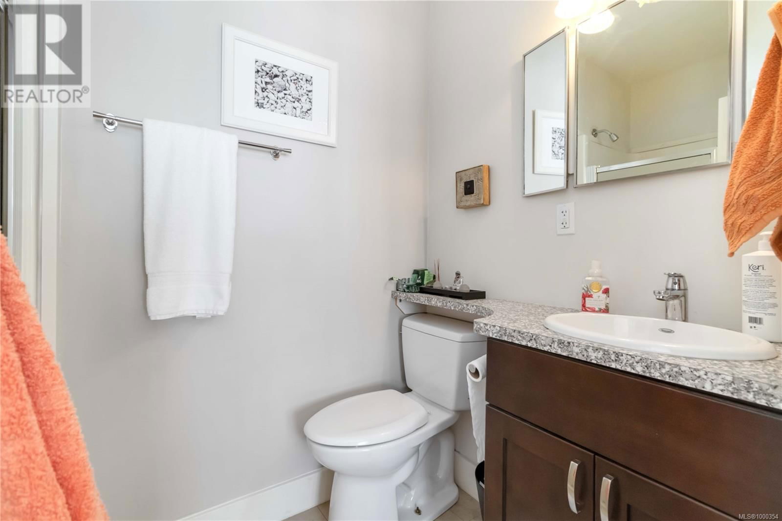 3840 SAVANNAH AVENUE Image 24