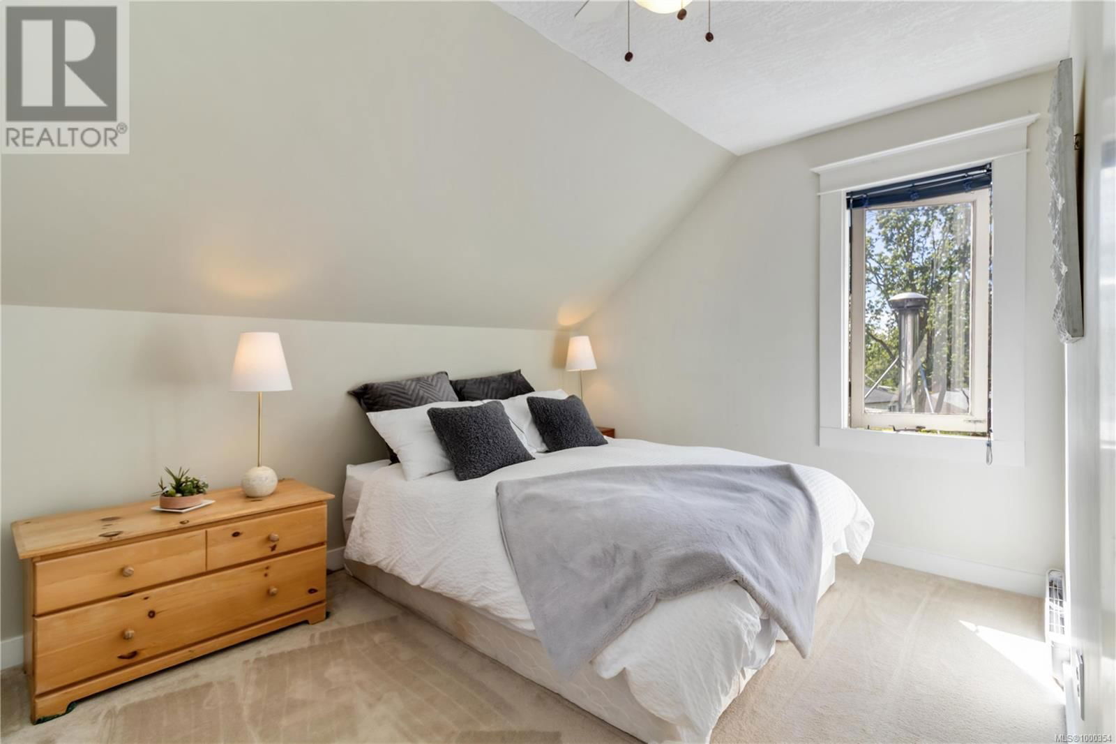 3840 SAVANNAH AVENUE Image 34