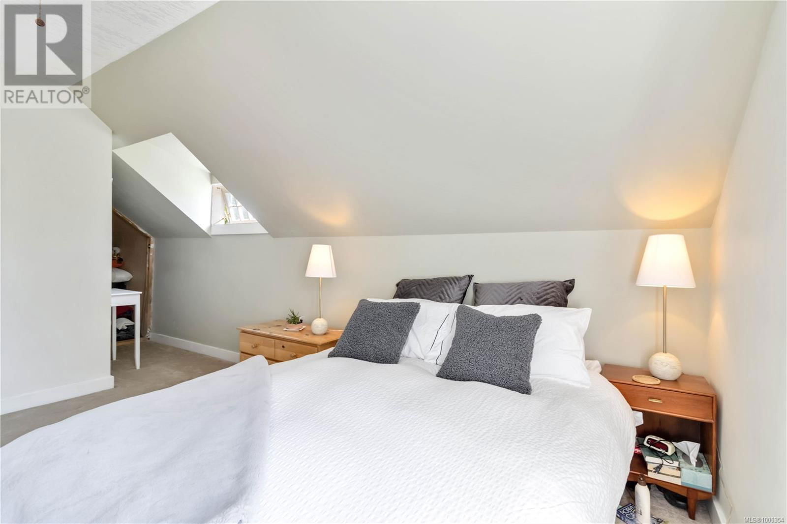 3840 SAVANNAH AVENUE Image 35
