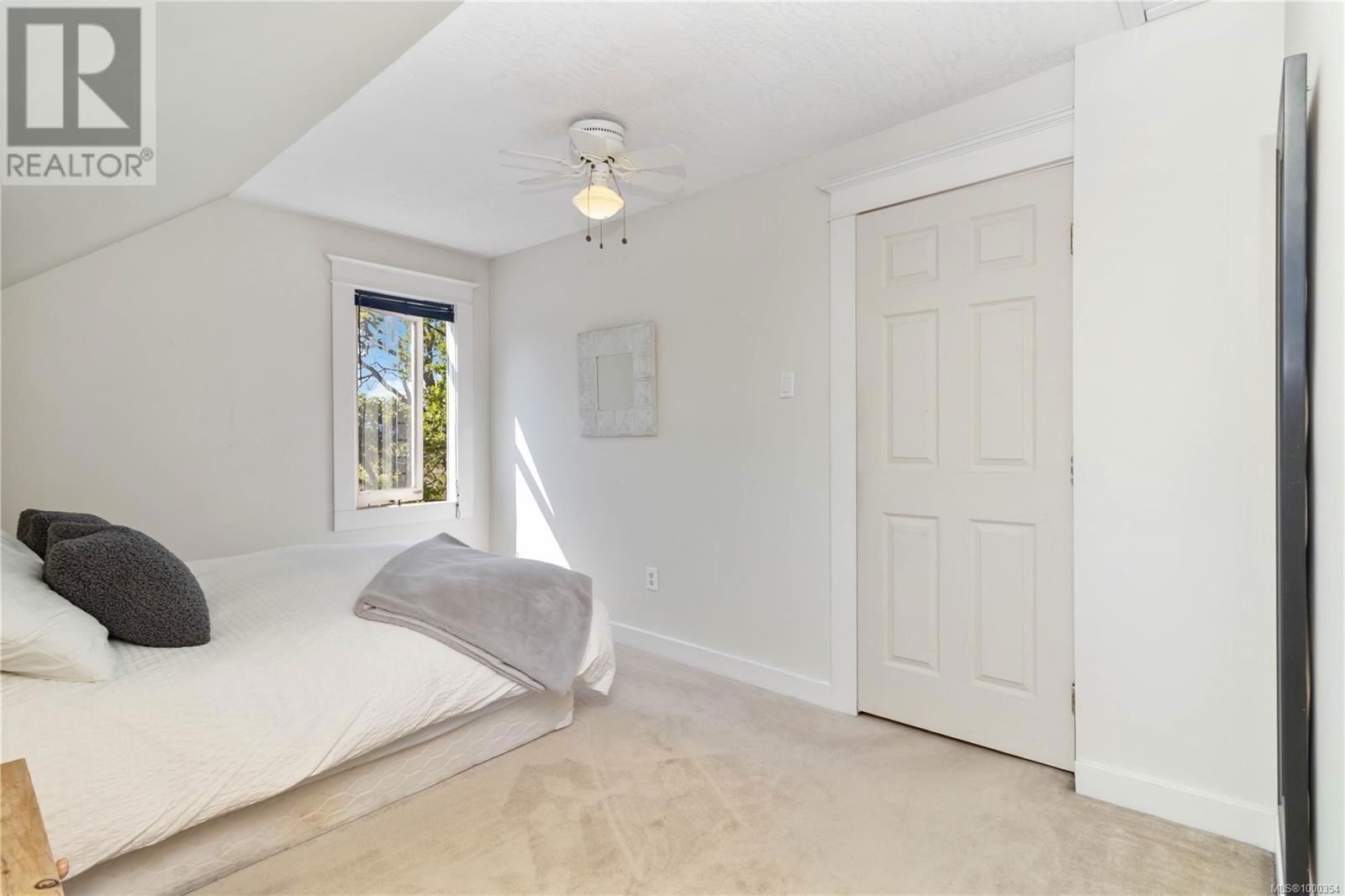 3840 SAVANNAH AVENUE Image 36