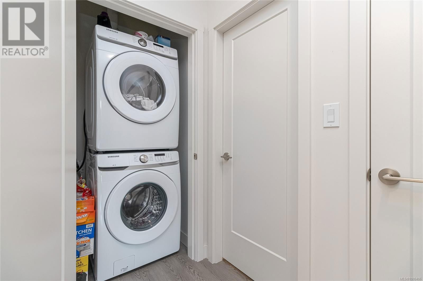 207 - 707 TREANOR AVENUE Image 21
