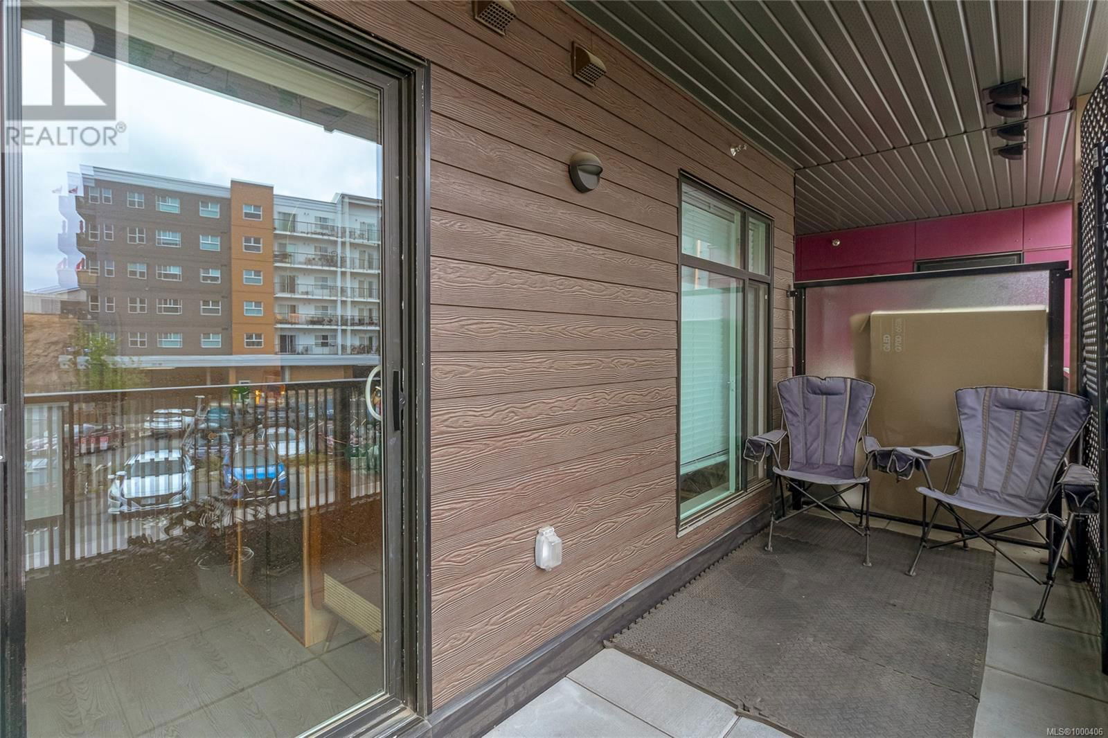 207 - 707 TREANOR AVENUE Image 23