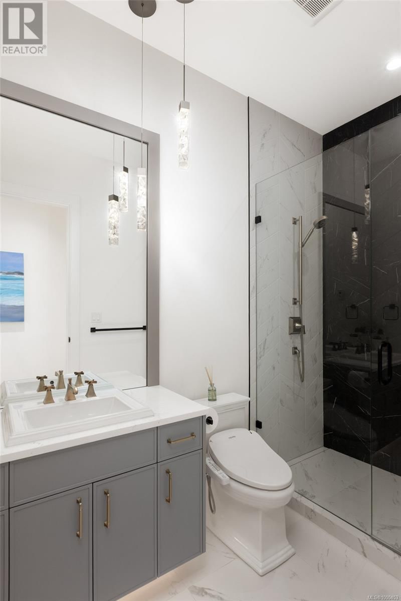 418 BEACH DRIVE Image 39