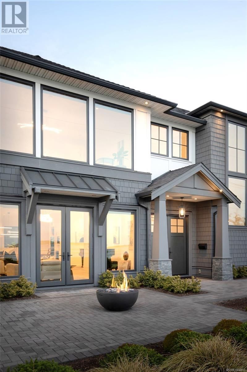 418 BEACH DRIVE Image 6
