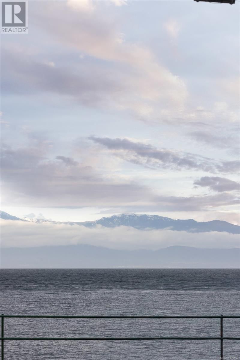 418 BEACH DRIVE Image 61