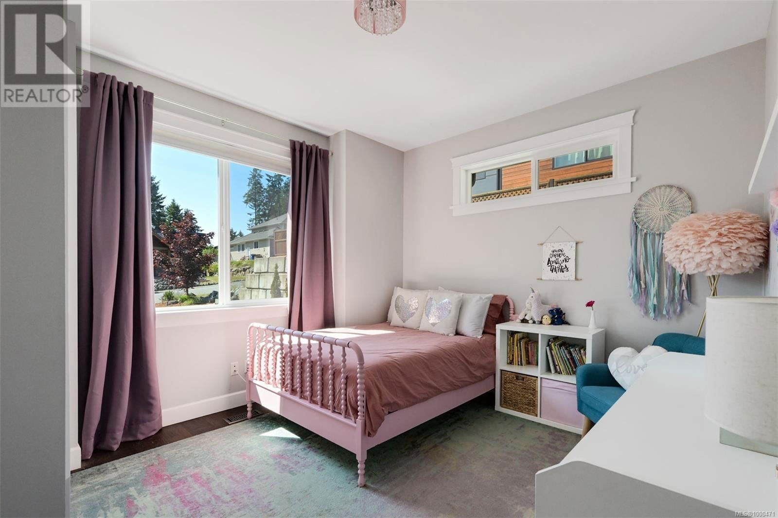 856 HAYDEN PLACE Image 31