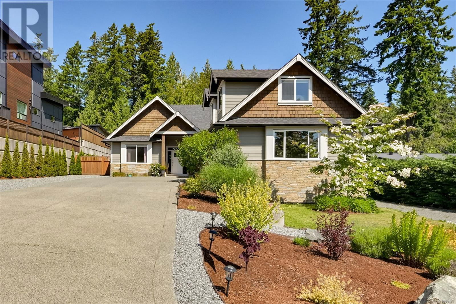 856 HAYDEN PLACE Image 69