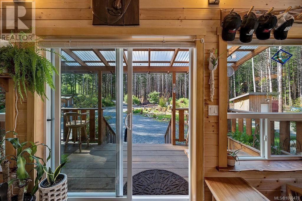3782 PETREL DRIVE Image 16
