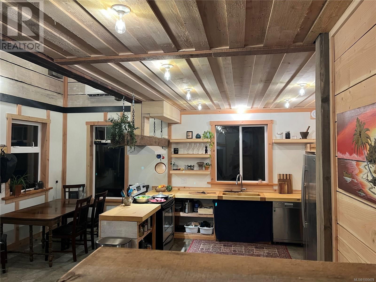3782 PETREL DRIVE Image 32