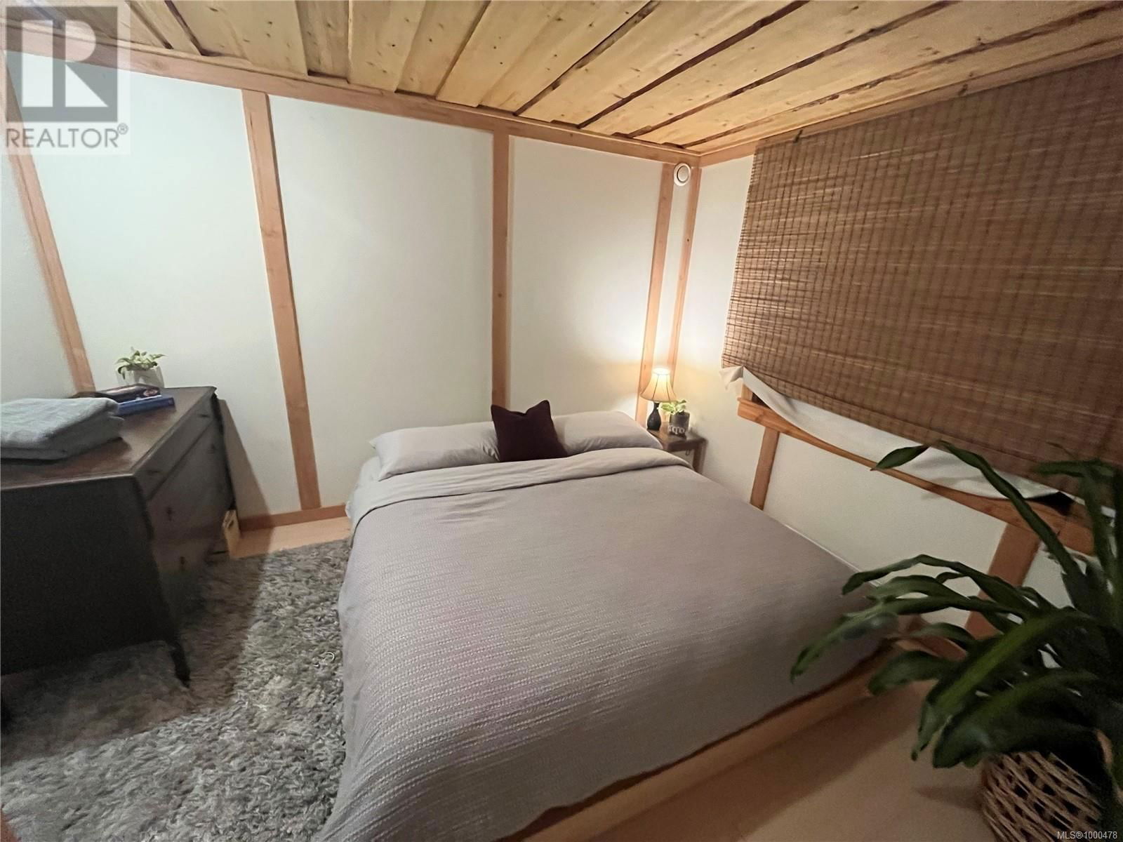 3782 PETREL DRIVE Image 34