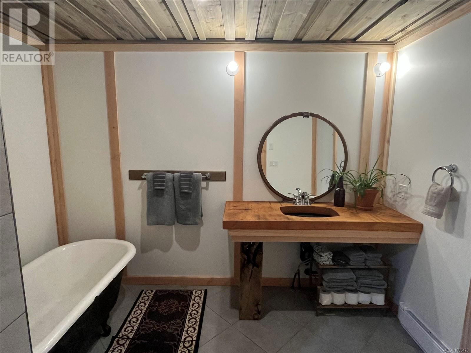 3782 PETREL DRIVE Image 36