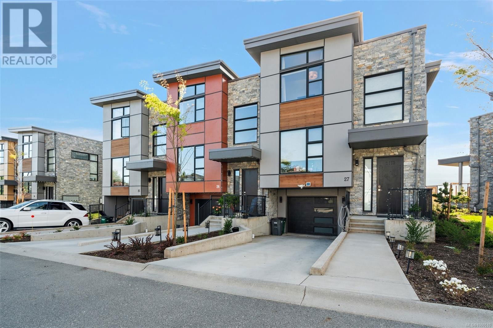 26 - 4253 DIEPPE ROAD Image 1