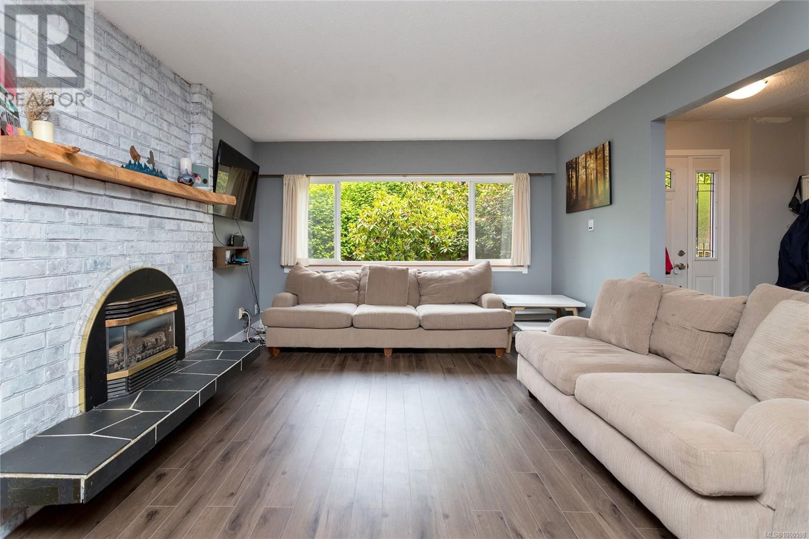 439 ATKINS AVENUE Image 13