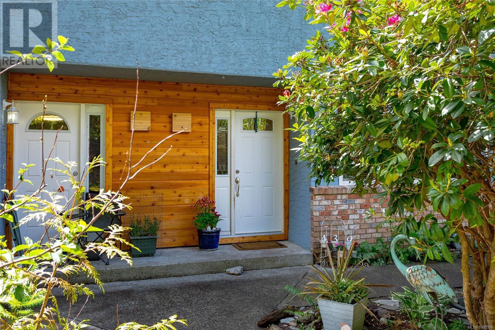 439 ATKINS AVENUE Image 2