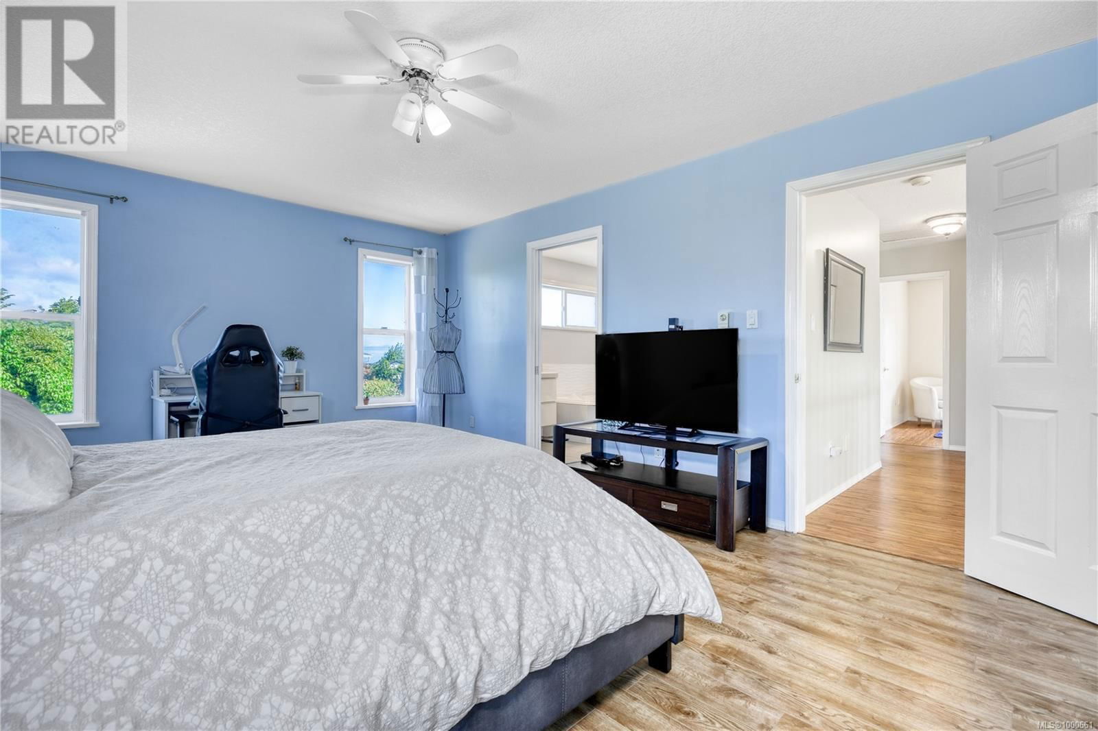 6282 MCROBB AVENUE Image 27